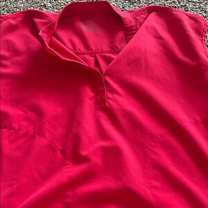 Figs Pop Red Rafaela size L